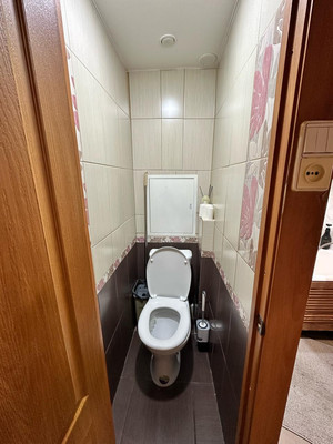 Продам 2-комн. в 3-комн. квартире, Бирюлёвская ул, 5к1, Москва г