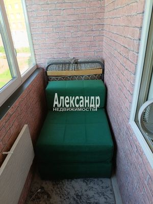 Продам однокомнатную (1-комн.) квартиру, Колпинская ул, 28к2, Колпино г