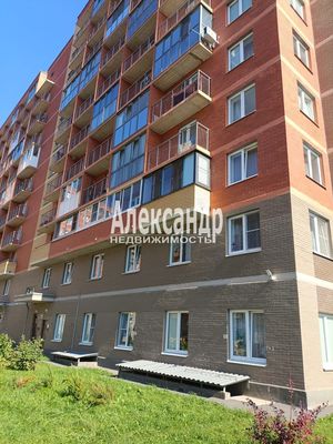 Продам однокомнатную (1-комн.) квартиру, Колпинская ул, 28к2, Колпино г