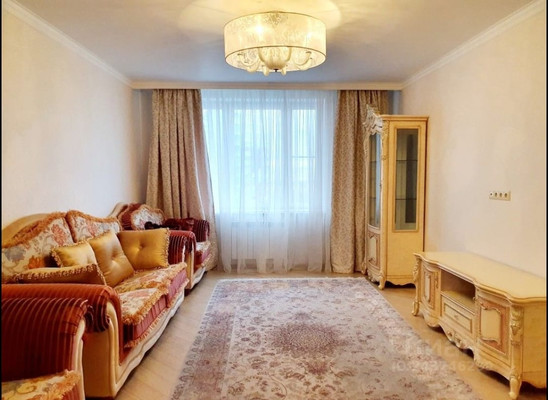 Продам трехкомнатную (3-комн.) квартиру, Калинина ул, 5, Химки г