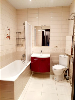 Продам трехкомнатную (3-комн.) квартиру, Калинина ул, 5, Химки г