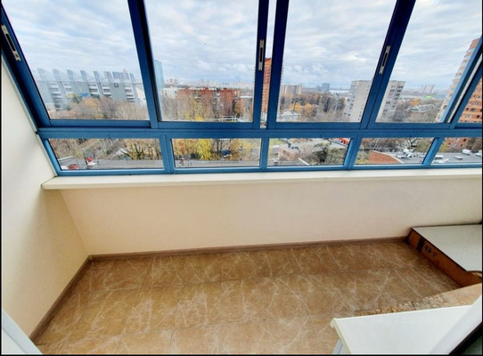 Продам трехкомнатную (3-комн.) квартиру, Калинина ул, 5, Химки г