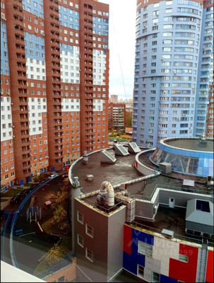 Продам трехкомнатную (3-комн.) квартиру, Калинина ул, 5, Химки г