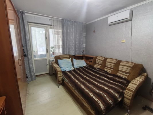 Продам двухкомнатную (2-комн.) квартиру, Черноморская ул, 1, Ольгинка с