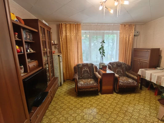 Продам двухкомнатную (2-комн.) квартиру, Черноморская ул, 1, Ольгинка с