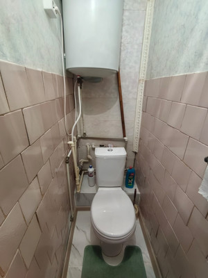 Продам двухкомнатную (2-комн.) квартиру, Черноморская ул, 1, Ольгинка с