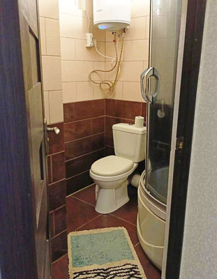 Продам однокомнатную (1-комн.) квартиру, 1 Конной Армии ул, 19, Симферополь г