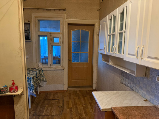 Продам однокомнатную (1-комн.) квартиру, Варшавская ул, 3а, Гатчина г