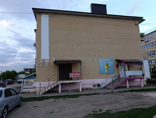 Продам коммерческое помещение 35,8 м2, им. Сорока А.М. ул, 4/1, Краснодар г