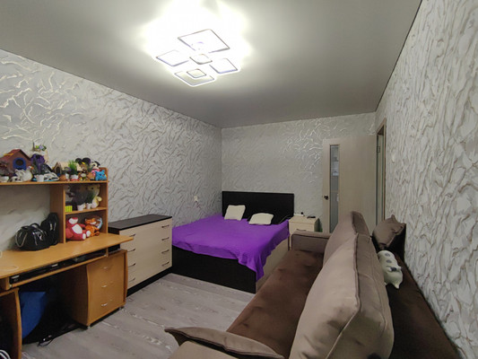 Продам однокомнатную (1-комн.) квартиру, Интернациональная ул, 24, Белореченск г