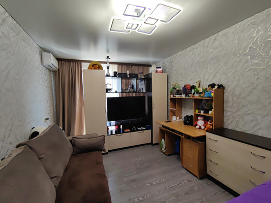 Продам однокомнатную (1-комн.) квартиру, Интернациональная ул, 24, Белореченск г