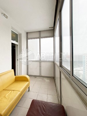 Продам многокомнатную квартиру, Островитянова ул, 6, Москва г