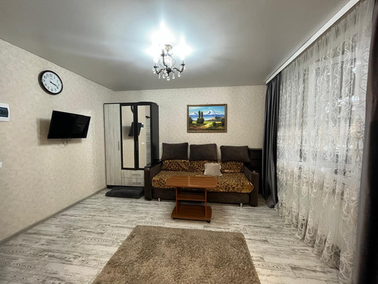 Продам однокомнатную (1-комн.) квартиру, Луначарского ул, 145, Белореченск г