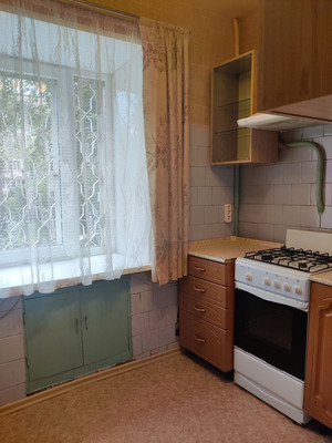 Продам трехкомнатную (3-комн.) квартиру, Профессора Никулина ул, 4, Рязань г