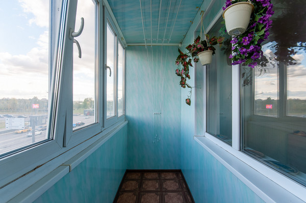 Продам трехкомнатную (3-комн.) квартиру, Марьинский Парк ул, 17к1, Москва г