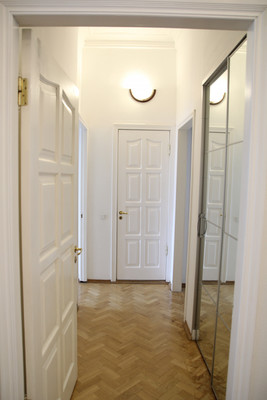 Сдам многокомнатную квартиру, Калашный пер, 4/1, Москва г