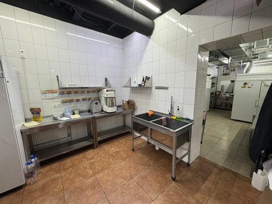 Сдам ресторан 300 м2, Большая Тарасовская ул, 118, Челюскинский п