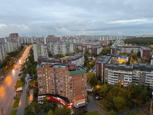 Продам однокомнатную (1-комн.) квартиру, Николая Старостина ул, 10к1, Москва г