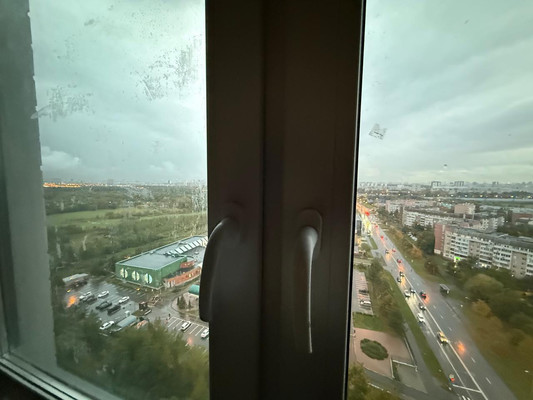 Продам однокомнатную (1-комн.) квартиру, Николая Старостина ул, 10к1, Москва г