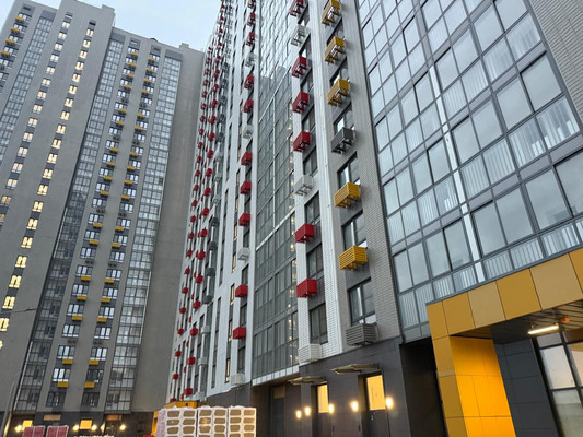 Продам однокомнатную (1-комн.) квартиру, Николая Старостина ул, 10к1, Москва г