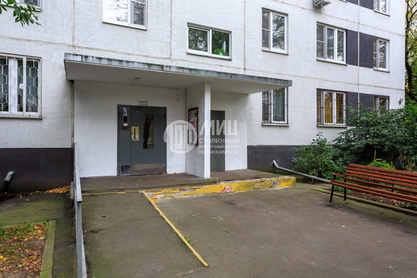 Продам многокомнатную квартиру, Шоссейная ул, 2к2, Москва г
