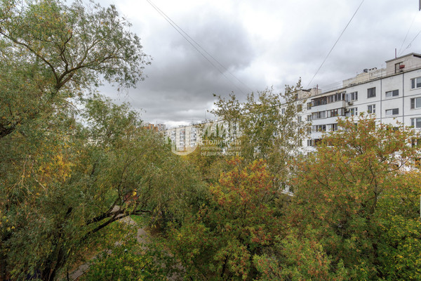 Продам многокомнатную квартиру, Шоссейная ул, 2к2, Москва г