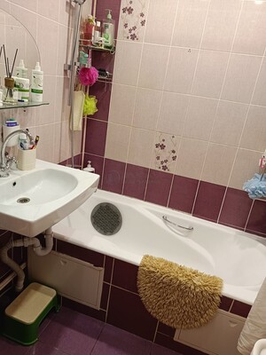 Продам многокомнатную квартиру, Рождественская ул, 16, Москва г