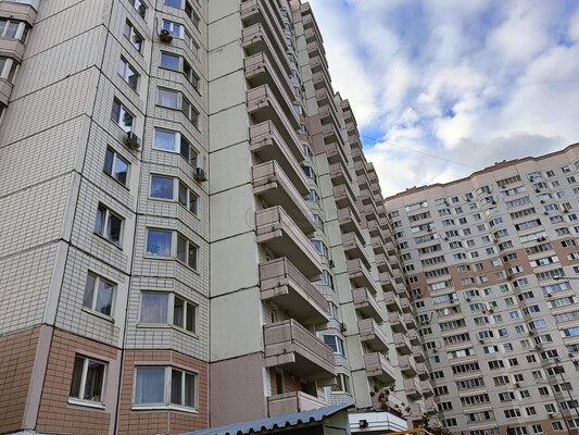 Продам многокомнатную квартиру, Рождественская ул, 16, Москва г