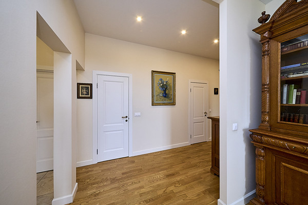 Продам двухкомнатную (2-комн.) квартиру, Малый В.О. пр-кт, 52, Санкт-Петербург г