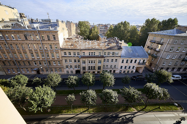 Продам двухкомнатную (2-комн.) квартиру, Малый В.О. пр-кт, 52, Санкт-Петербург г