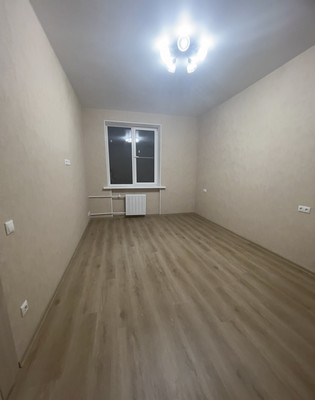 Продам однокомнатную (1-комн.) квартиру, 7-я Парковая ул, 25, Москва г