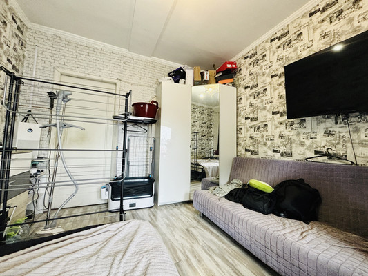 Продам трехкомнатную (3-комн.) квартиру, Новоспасский пер, 3к2, Москва г