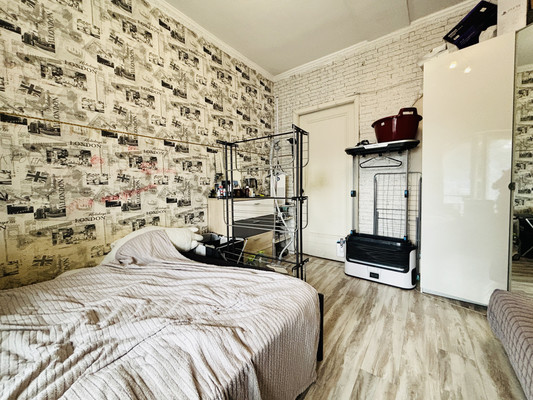 Продам трехкомнатную (3-комн.) квартиру, Новоспасский пер, 3к2, Москва г