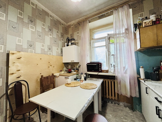 Продам трехкомнатную (3-комн.) квартиру, Новоспасский пер, 3к2, Москва г