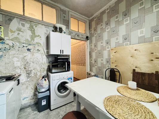 Продам трехкомнатную (3-комн.) квартиру, Новоспасский пер, 3к2, Москва г