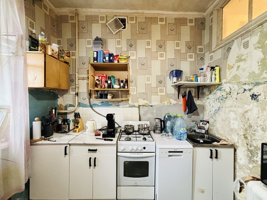 Продам трехкомнатную (3-комн.) квартиру, Новоспасский пер, 3к2, Москва г