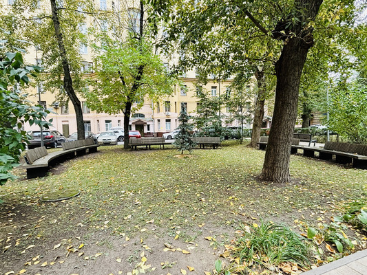 Продам трехкомнатную (3-комн.) квартиру, Новоспасский пер, 3к2, Москва г