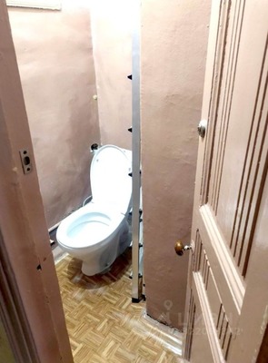 Продам комнату в 4-комн. квартире, 1-я Брестская ул, 36, Москва г