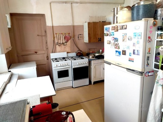 Продам комнату в 4-комн. квартире, 1-я Брестская ул, 36, Москва г
