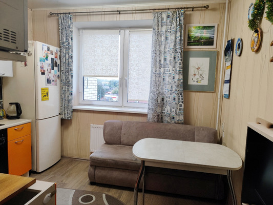 Продам однокомнатную (1-комн.) квартиру, Орджоникидзе (Львовский мкр.) ул, 2к2, Подольск г