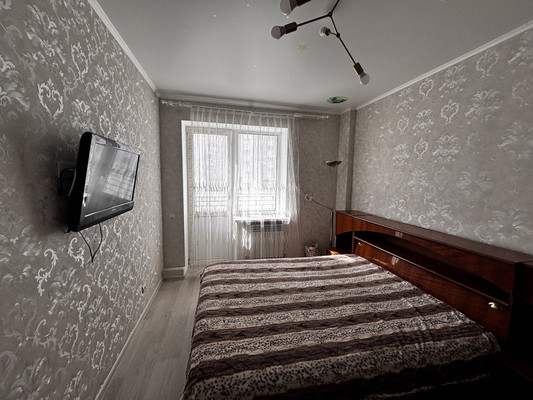 Продам однокомнатную (1-комн.) квартиру, Степная ул, 2Б, Брянск г