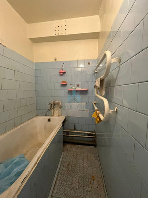 Продам трехкомнатную (3-комн.) квартиру, Богдана Хмельницкого ул, 53, Астрахань г