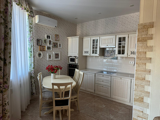 Продам трехкомнатную (3-комн.) квартиру, Журавлева пер, 130, Ростов-на-Дону г