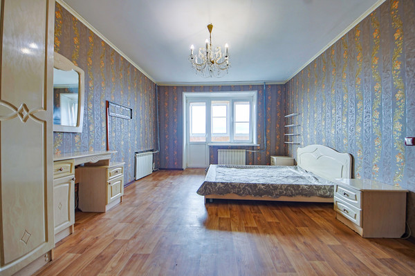 Продам трехкомнатную (3-комн.) квартиру, Профсоюзная ул, 39, Наро-Фоминск г