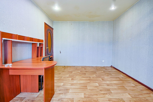 Продам трехкомнатную (3-комн.) квартиру, Профсоюзная ул, 39, Наро-Фоминск г