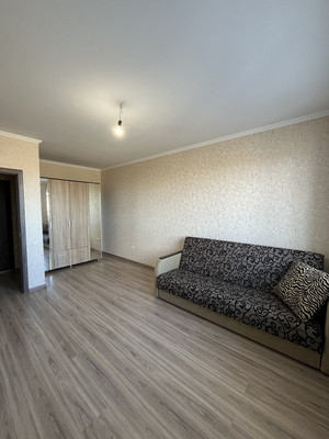 Продам однокомнатную (1-комн.) квартиру, Мира пр-кт, 93, Волгодонск г