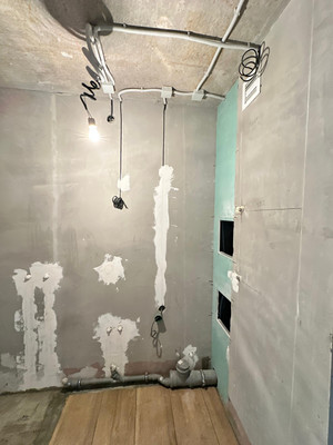 Продам однокомнатную (1-комн.) квартиру, Калинина ул, 1141, Тихорецк г