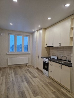 Продам однокомнатную (1-комн.) квартиру, Генерала Буткова ул, 20к1, Калининград г