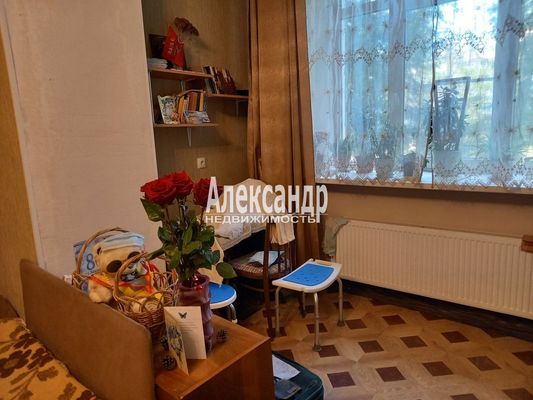 Продам комнату в 3-комн. квартире, Красного Флота ул, 1, Ломоносов г