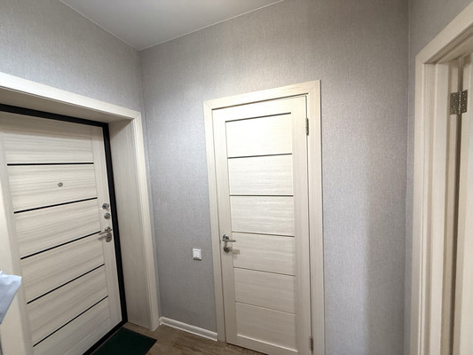 Продам однокомнатную (1-комн.) квартиру, Балаклавская ул, 73г, Симферополь г